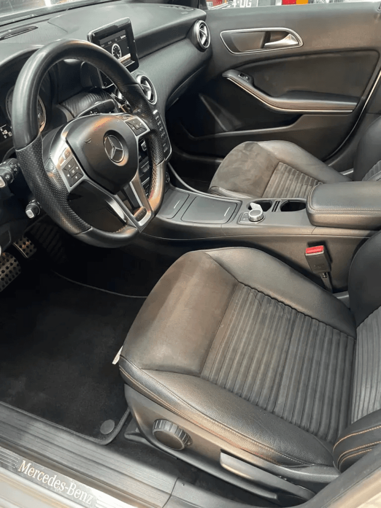 Nettoyage Intérieur + Sièges